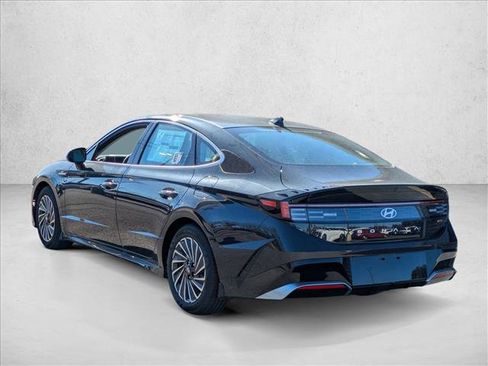 New 2025 Hyundai Sonata SEL FWD image 8