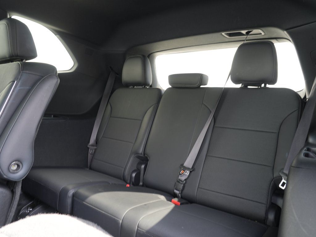 Certified 2026 Buick Enclave Preferred AWD/4WD image 27