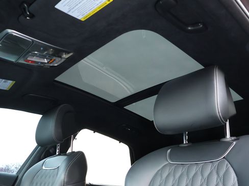 Used 2024 Genesis GV70 3.5T Sport w/ Sport Prestige Package image 23