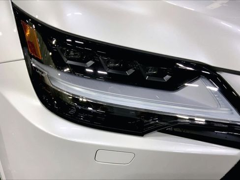 New 2026 Lexus LX 700h Luxury image 13