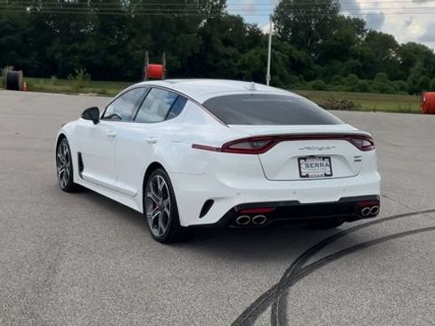 Used 2021 Kia Stinger GT1 AWD/4WD image 7