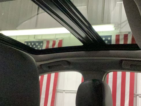 Used 2018 Cadillac CTS Premium Luxury image 11