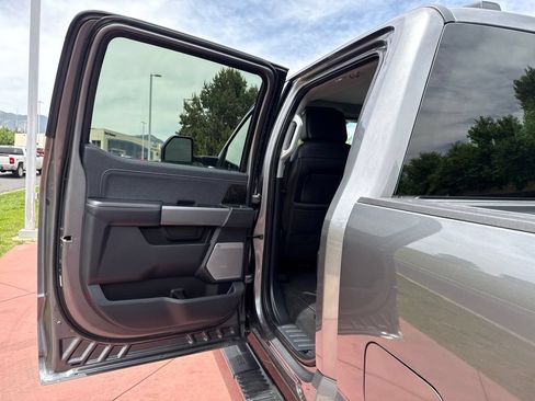 Certified 2025 Ford F350 Lariat AWD/4WD image 18
