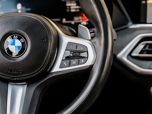 Used 2022 BMW X5 sDrive40i w/ M Sport Package RWD image 18