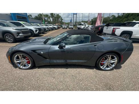 Used 2014 Chevrolet Corvette Stingray Convertible RWD image 5