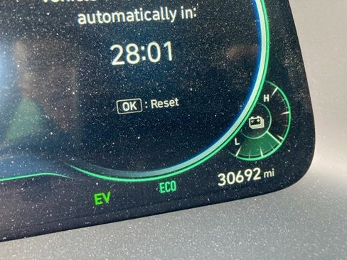 Used 2023 Hyundai Sonata Limited image 23