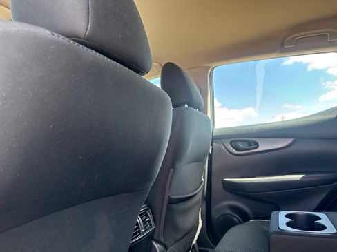 Used 2020 Nissan Rogue Sport S AWD/4WD image 34