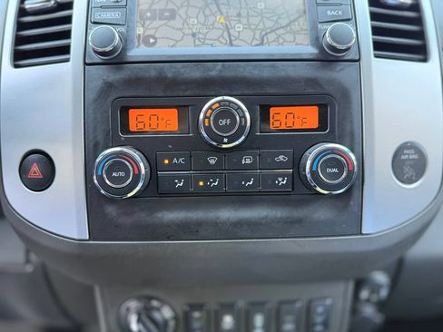 Used 2020 Nissan Frontier PRO-4X AWD/4WD image 27