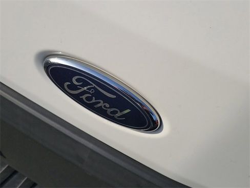 Certified 2017 Ford Transit 150 XL image 34