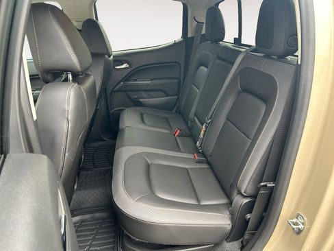 Used 2022 GMC Canyon AT4 image 13