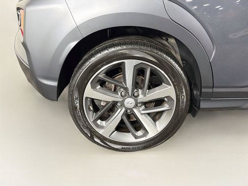 Used 2021 Hyundai Kona Limited AWD/4WD image 33