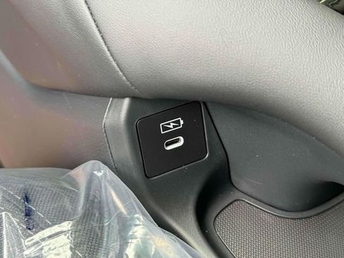 New 2026 Honda HR-V LX image 16