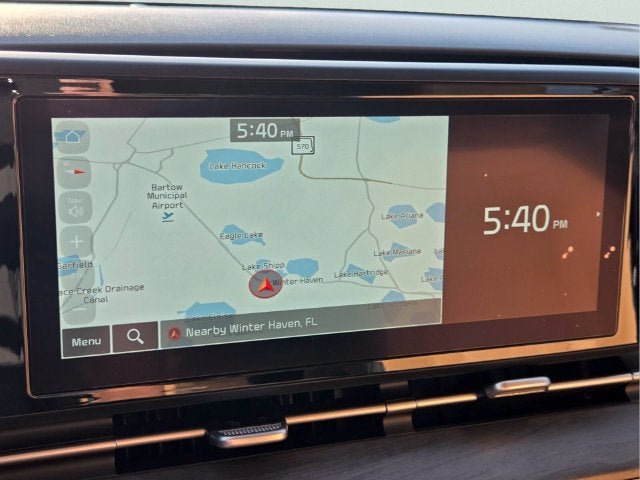Used 2024 Kia Carnival EX FWD image 31