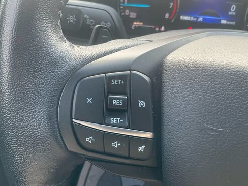 Certified 2020 Ford Explorer XLT RWD image 21