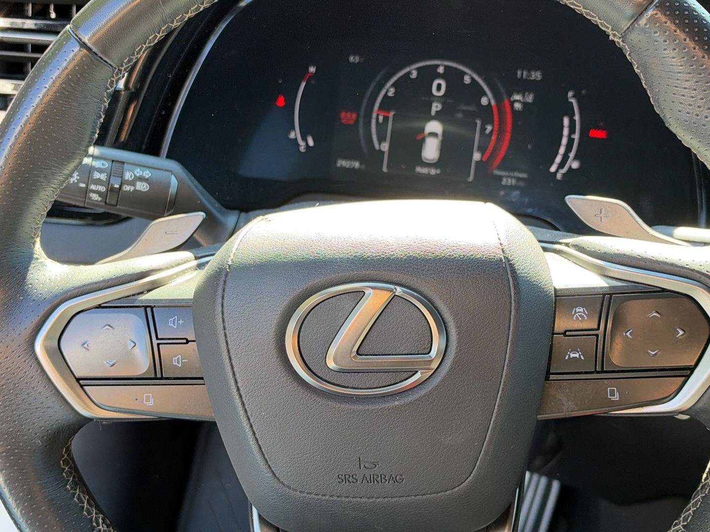 Used 2023 Lexus RX 350 F Sport w/ Accessory Package AWD/4WD image 14