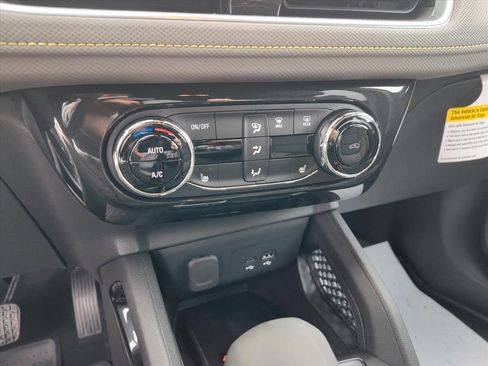 Used 2026 Chevrolet TrailBlazer ACTIV w/ Convenience Package image 16