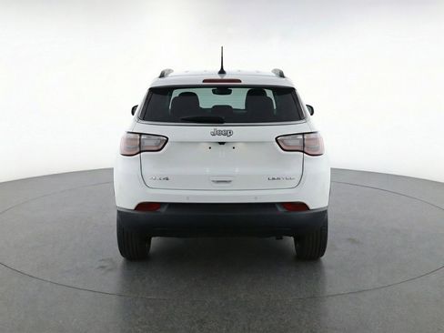 Used 2025 Jeep Compass Limited AWD/4WD image 7