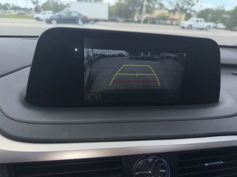 Used 2020 Lexus RX 350 AWD w/ Premium Package image 13