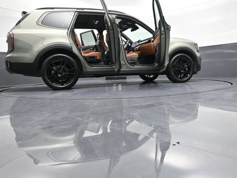 Certified 2025 Kia Telluride SX Prestige X-Line AWD/4WD image 49