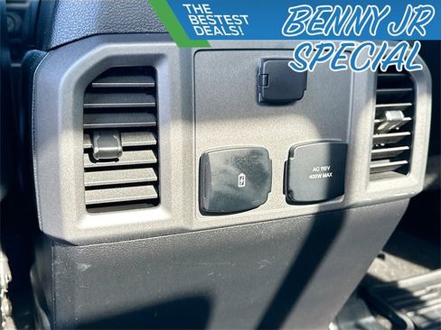 Used 2018 Ford F150 Raptor w/ Equipment Group 802A Luxury image 25