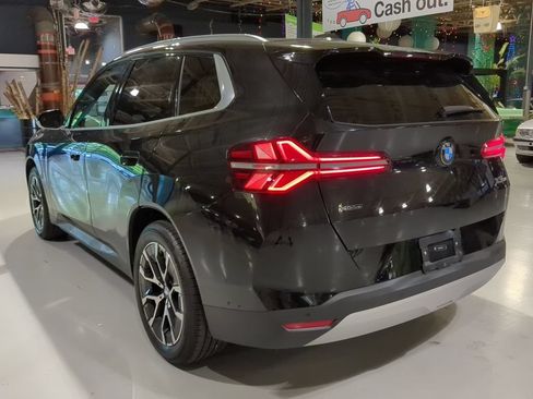 Used 2025 BMW X3 xDrive30i w/ Premium Package AWD/4WD image 10