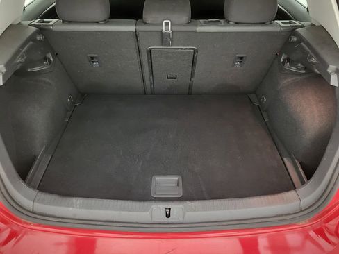 Used 2018 Volkswagen Golf S FWD image 18