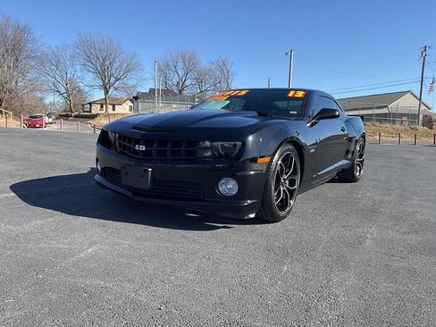 Used 2013 Chevrolet Camaro SS w/ RS Package image 9