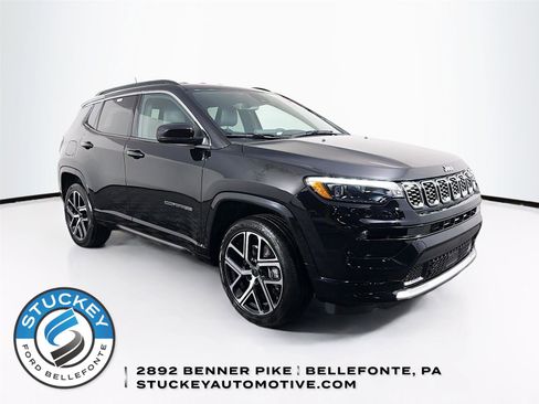 Used 2025 Jeep Compass Limited w/ Elite Group AWD/4WD image 1