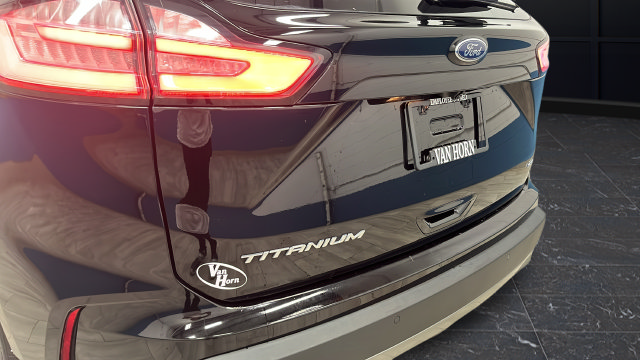 Used 2024 Ford Edge Titanium w/ Equipment Group 301A AWD/4WD image 41