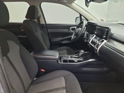 Used 2021 Kia Sorento LX FWD image 21