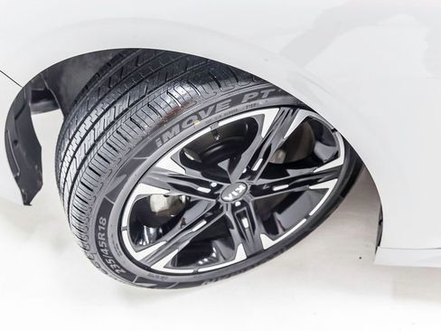 Used 2021 Kia K5 GT-Line image 11