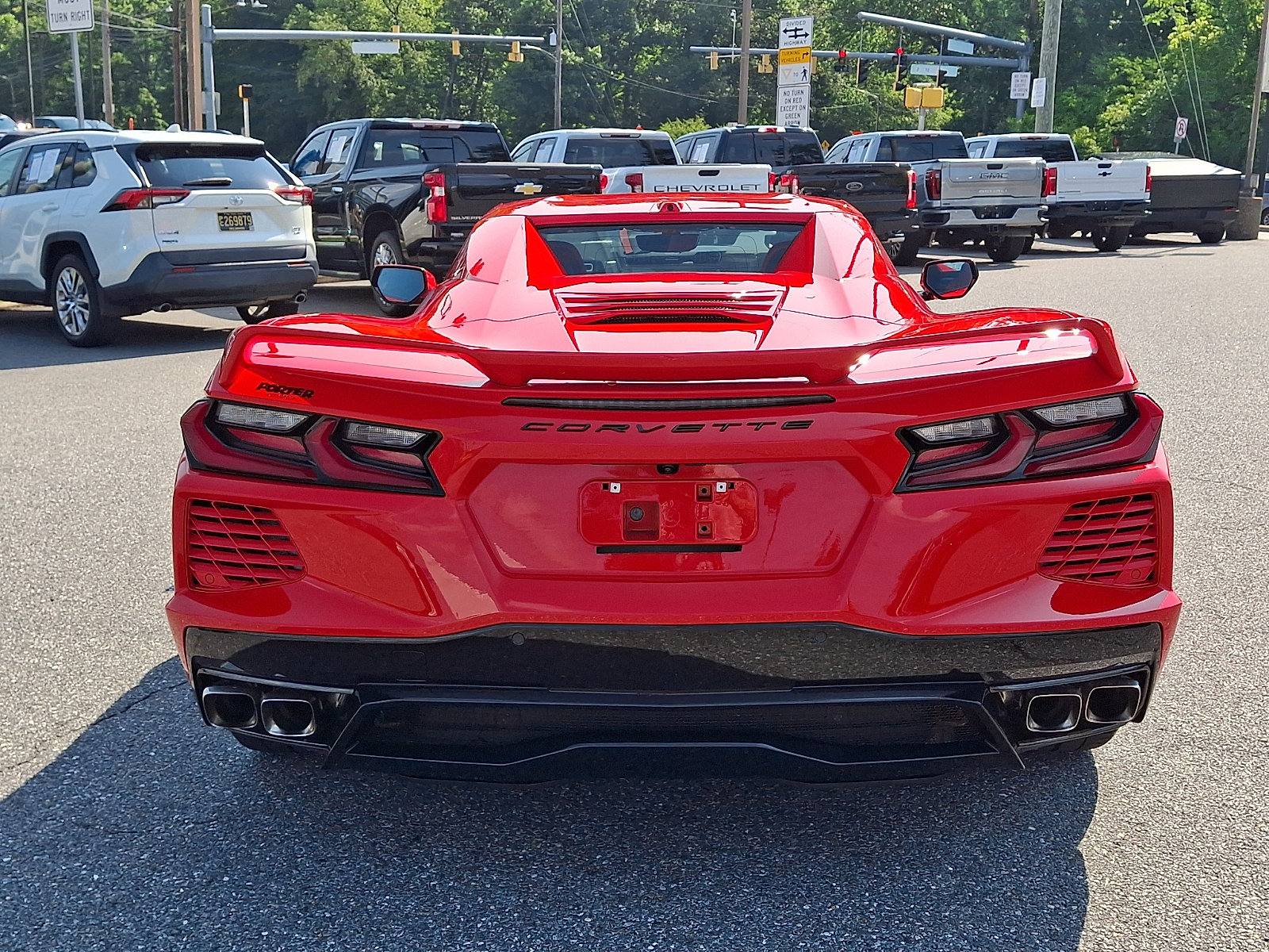 Used 2023 Chevrolet Corvette Stingray Preferred Conv w/ Z51 Performance Package RWD image 5