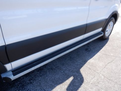 Used 2024 Ford Transit 250 Low Roof w/ Exterior Upgrade Package image 9