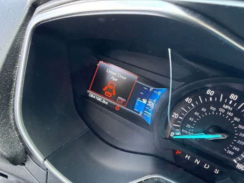 Used 2018 Ford Fusion Titanium AWD/4WD image 10