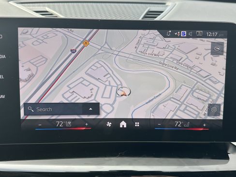 Used 2026 BMW X1 xDrive28i w/ Technology Package image 22