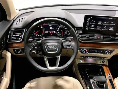 Used 2023 Audi Q5 2.0T Premium w/ Convenience Package