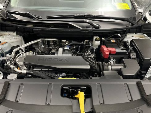 New 2026 Nissan Rogue Platinum AWD/4WD image 11