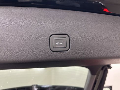 New 2026 Cadillac Optiq Luxury 1 AWD/4WD image 24