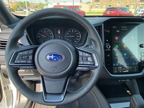 Used 2025 Subaru Forester Limited image 25