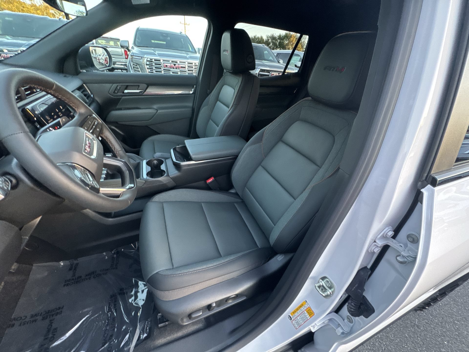 New 2027 GMC Terrain AT4 w/ Convenience Package III AWD/4WD image 13