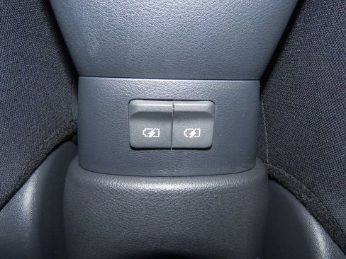 Certified 2025 Nissan Versa S w/ Trunk Package image 24