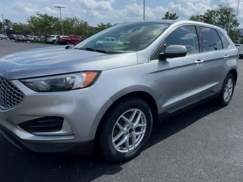 Used 2024 Ford Edge SEL AWD/4WD image 4
