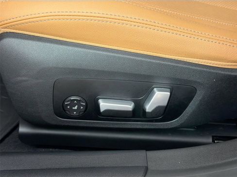 Used 2023 BMW 430i Gran Coupe xDrive w/ M Sport Package AWD/4WD image 18