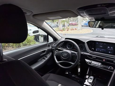 Used 2023 Hyundai Sonata SE image 15