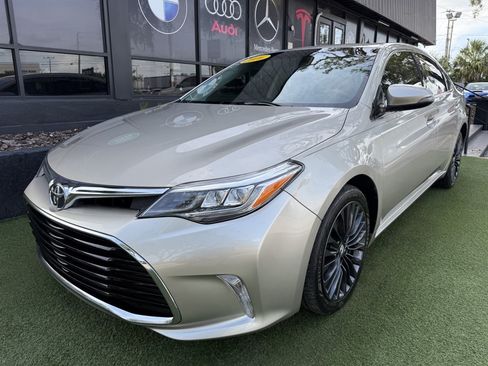 Used 2016 Toyota Avalon Touring FWD image 1