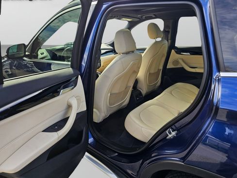 Used 2018 BMW X1 xDrive28i AWD/4WD image 22