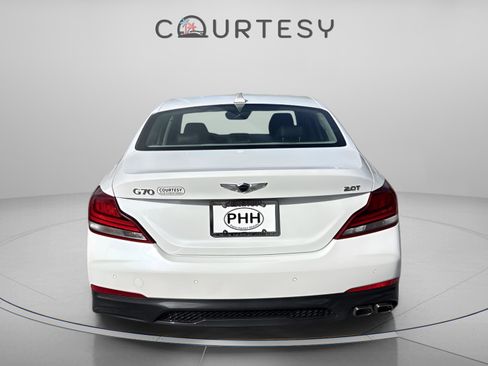 Used 2021 Genesis G70 2.0T w/ Prestige Package image 6