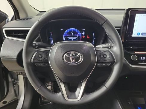 Used 2026 Toyota Corolla Cross LE w/ Moonroof Package FWD image 27