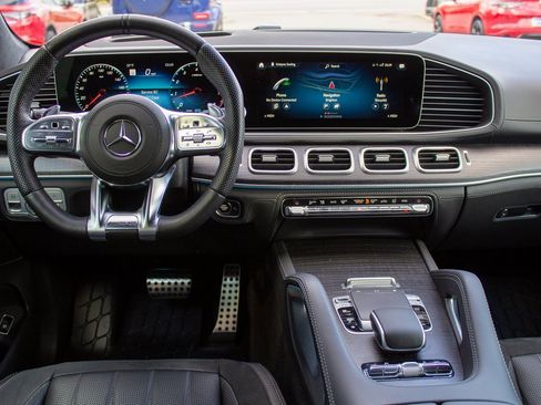 Used 2022 Mercedes-Benz GLS 63 AMG 4MATIC image 13