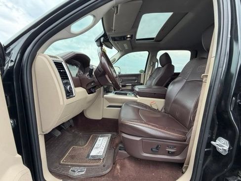Used 2017 RAM 1500 Laramie Longhorn AWD/4WD image 10